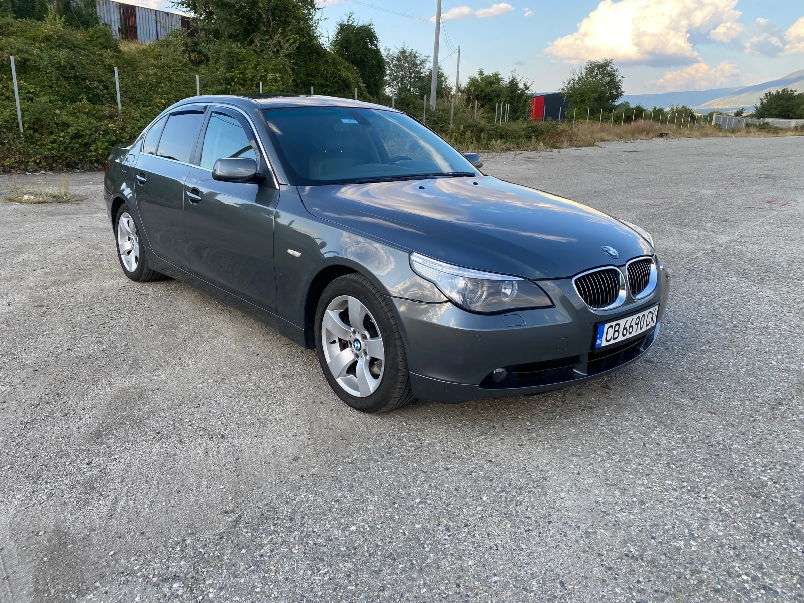 BMW 525 218kc 4x4 - изображение 3