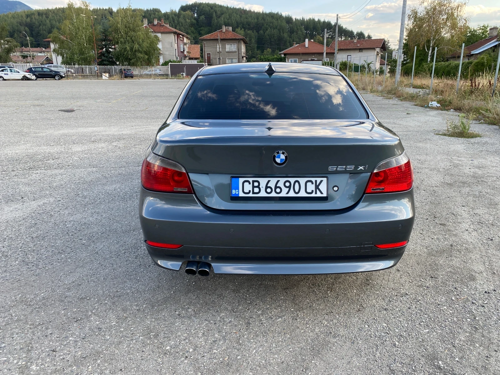 BMW 525 218kc 4x4 - изображение 4