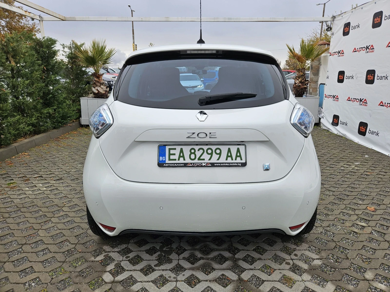 Renault Zoe 53.000km= НАВИГАЦИЯ= КАМЕРА= KEYLESS - изображение 4