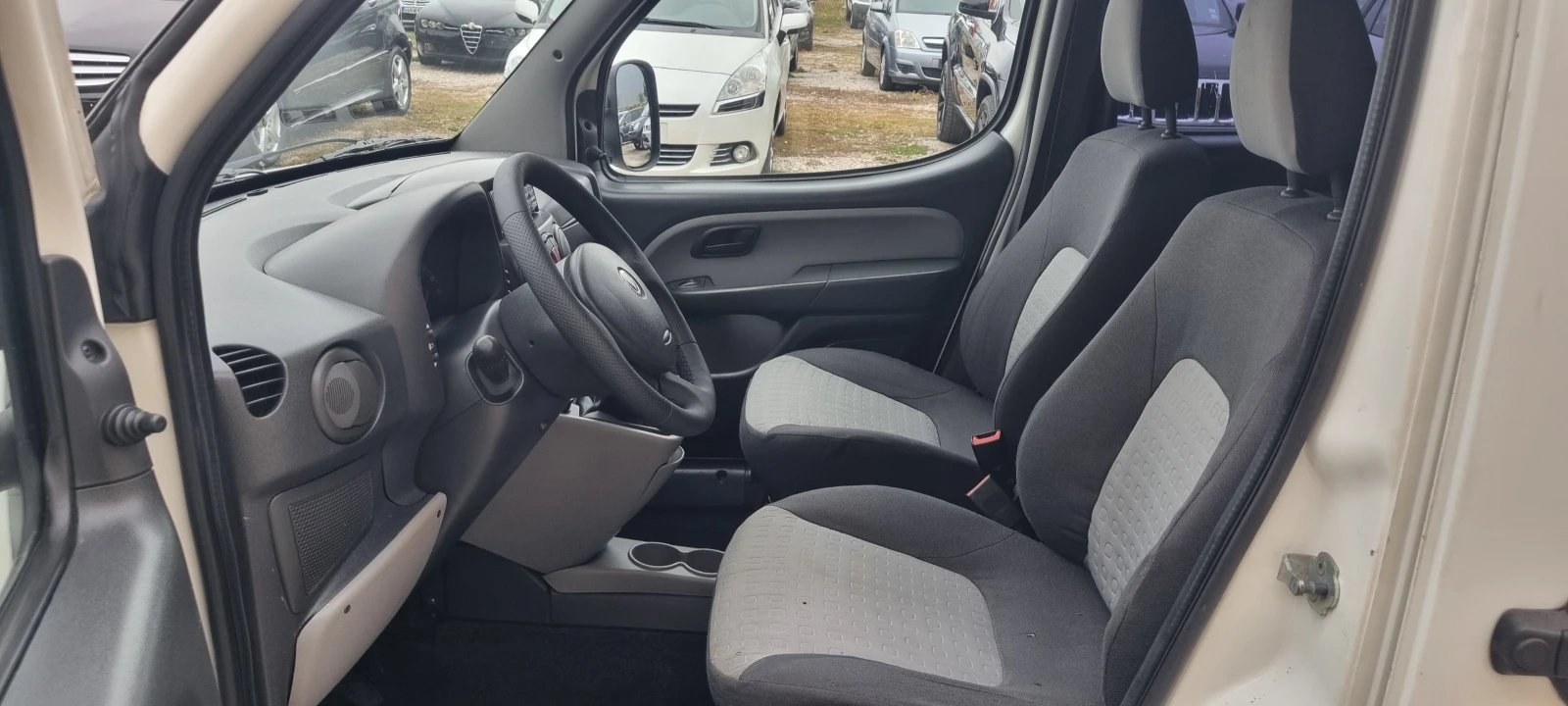 Fiat Doblo 1.9 JTD klima italy - изображение 10