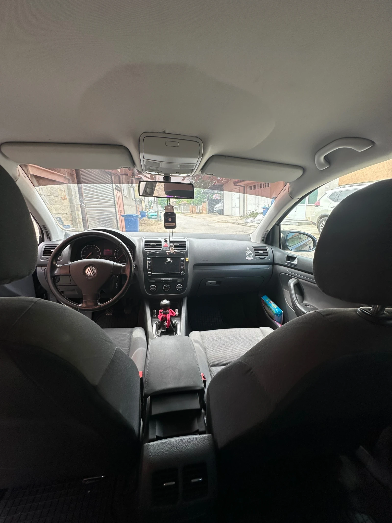 VW Golf 1.6 FSI - изображение 9