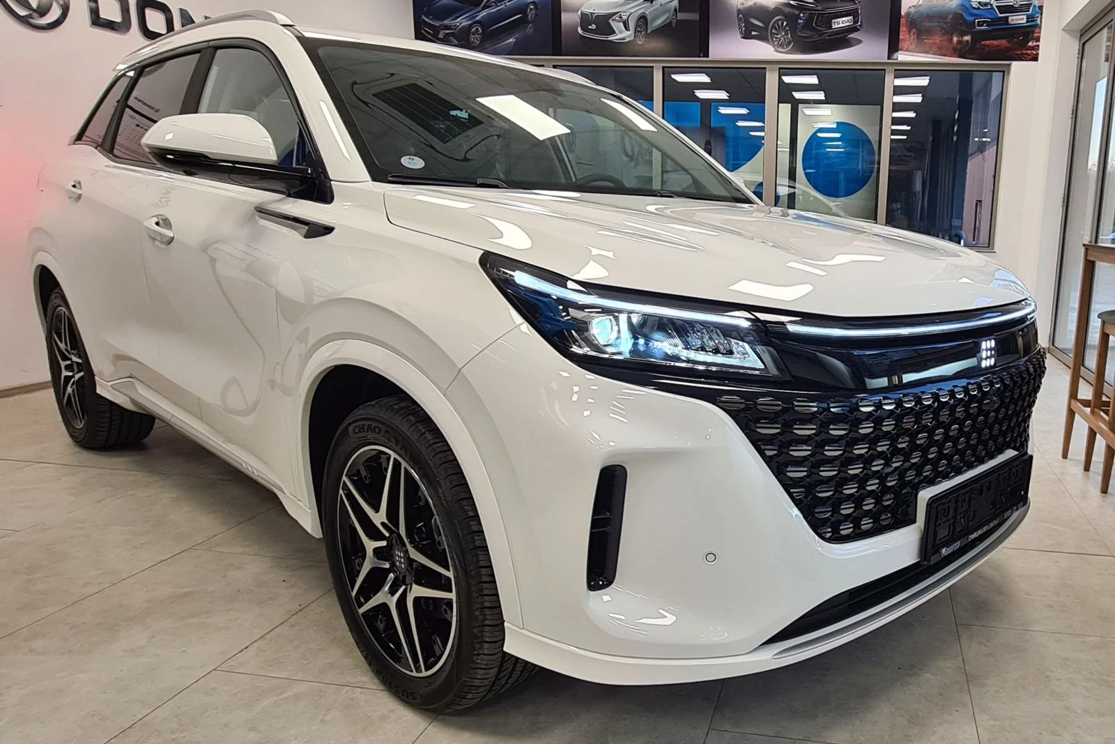 DONGFENG E5 1.5 Plug In - изображение 3