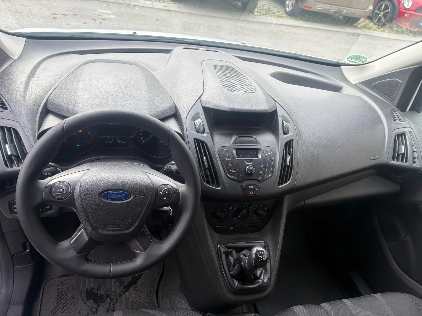 Ford Connect 1.6D - изображение 8