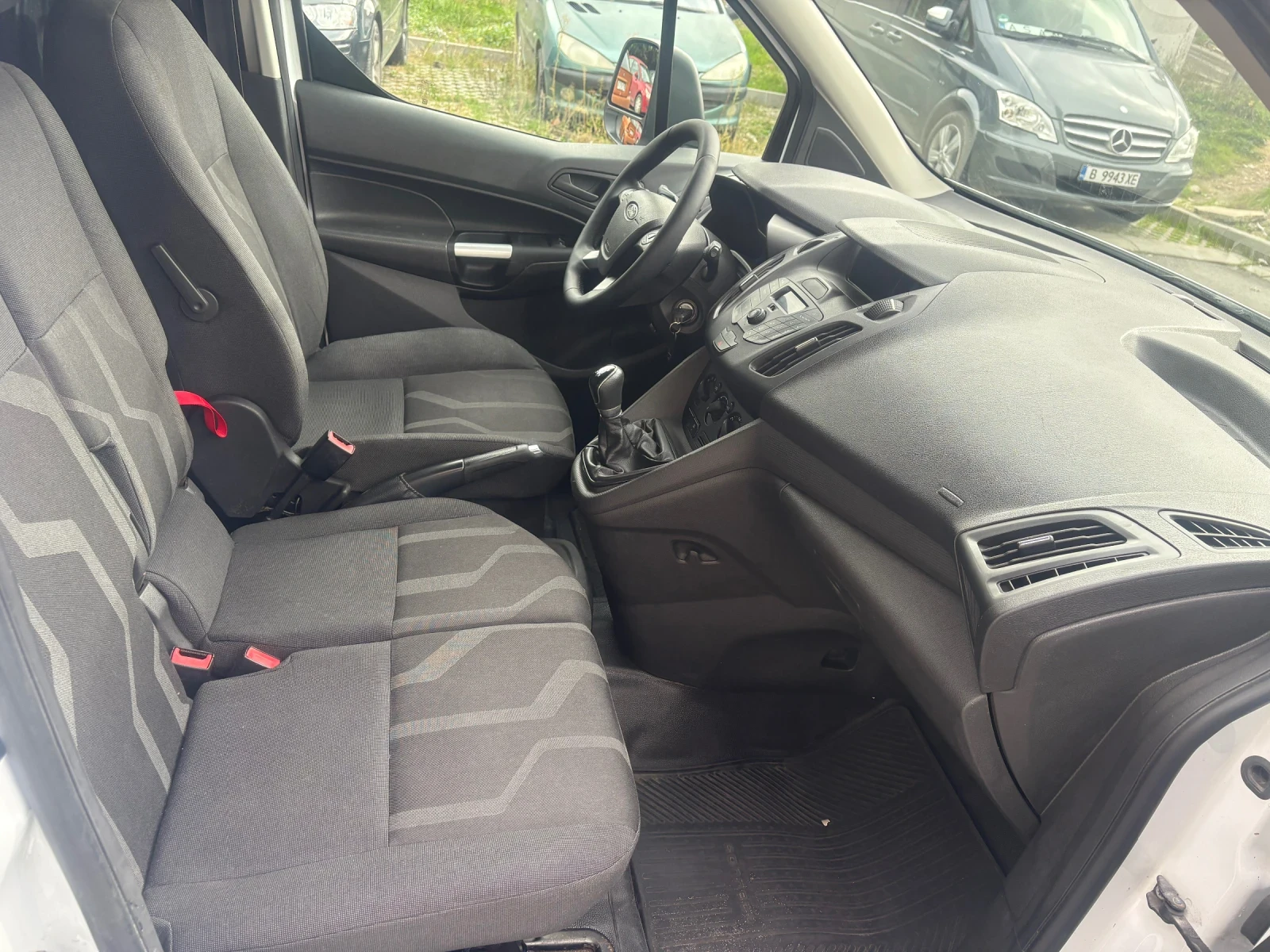 Ford Connect 1.6D - изображение 9