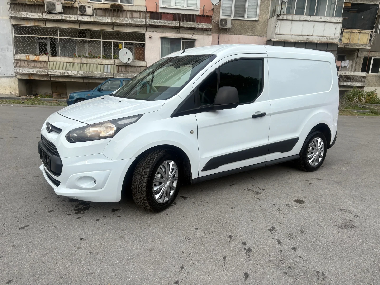 Ford Connect 1.6D - изображение 3