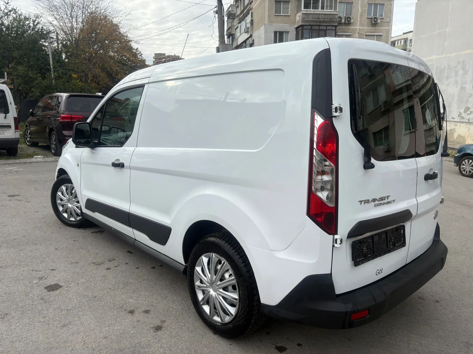 Ford Connect 1.6D - изображение 7
