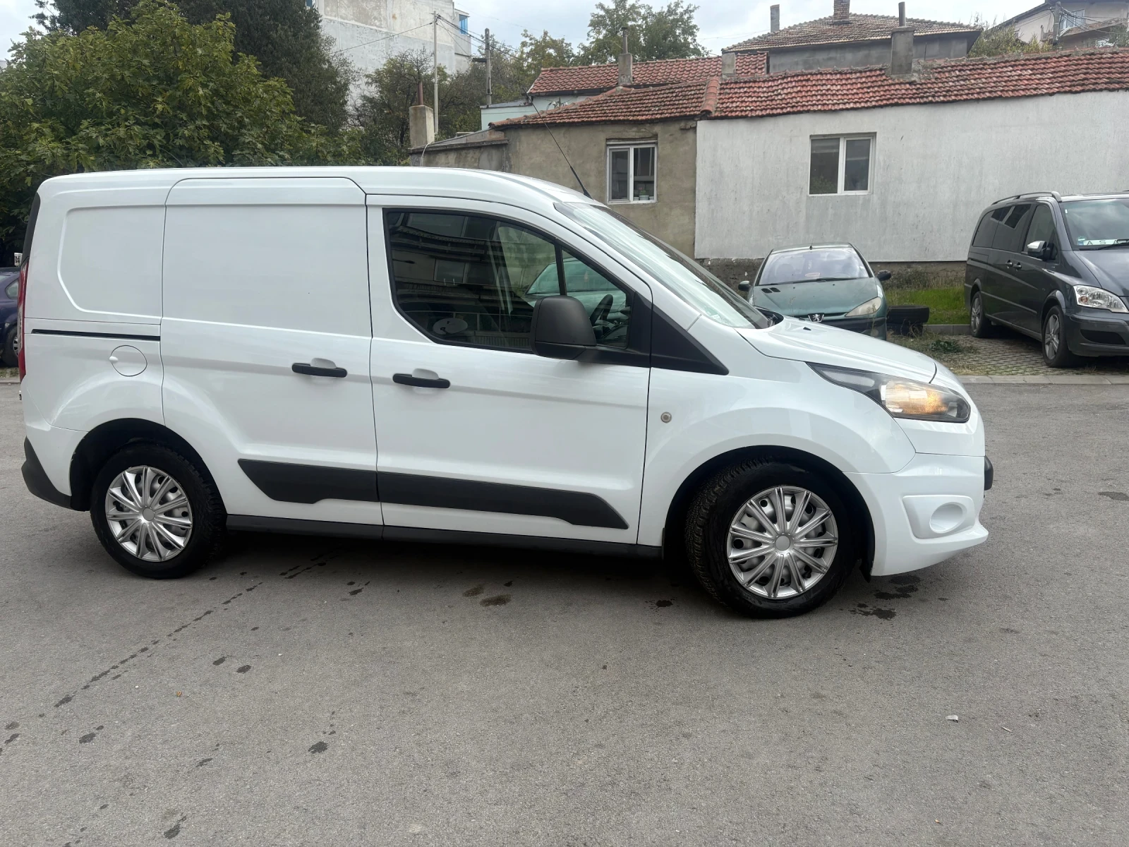 Ford Connect 1.6D - изображение 4