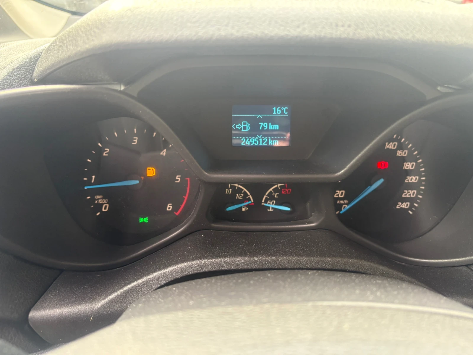 Ford Connect 1.6D - изображение 10