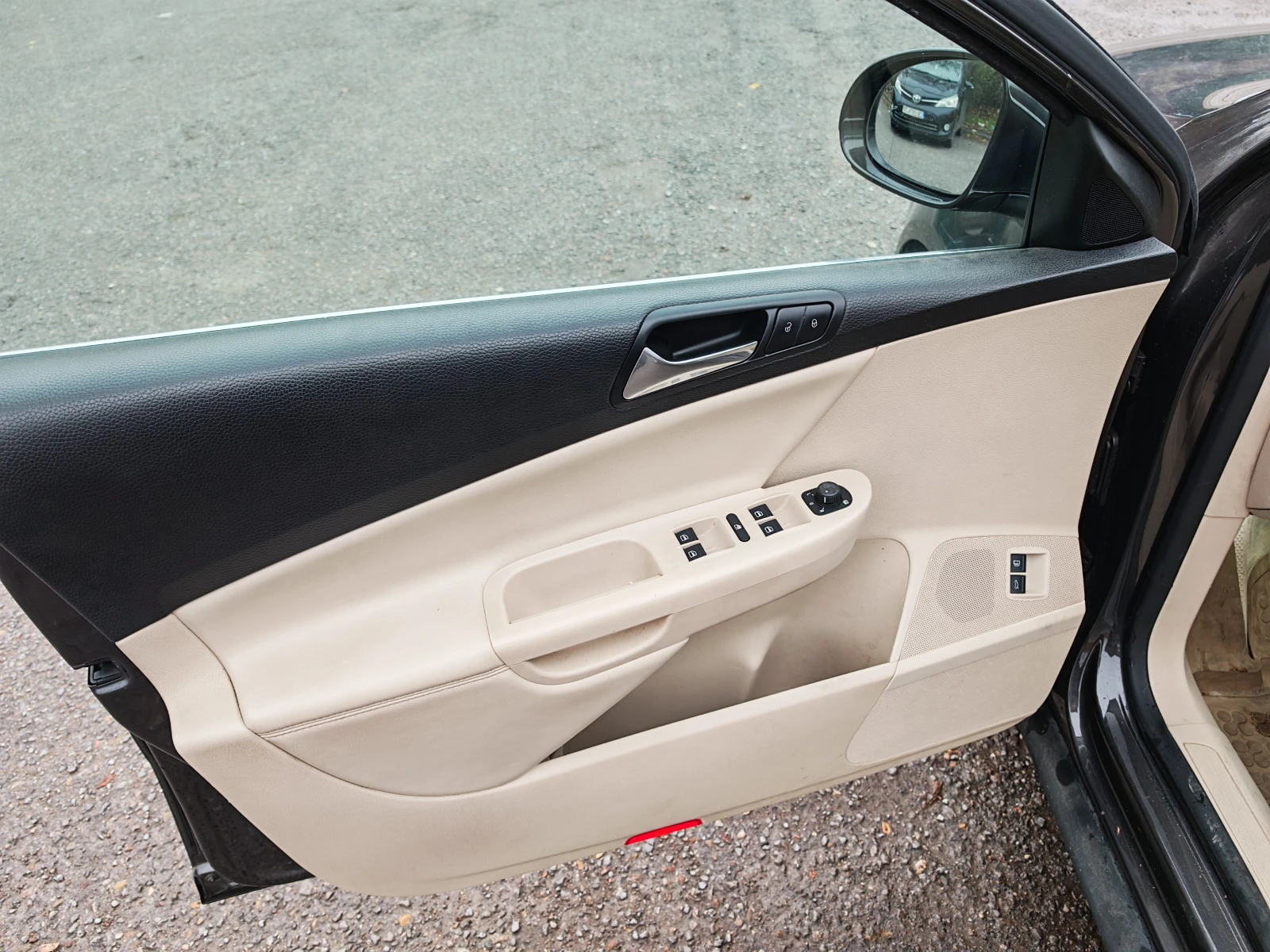 VW Passat, снимка 10 - Автомобили и джипове - 54035271