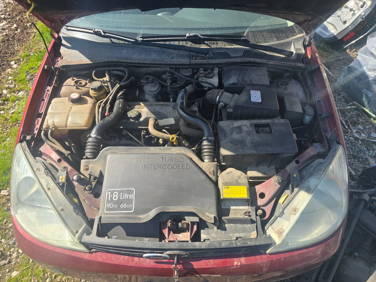 Ford Focus 1.8 на части, снимка 3 - Автомобили и джипове - 53811066