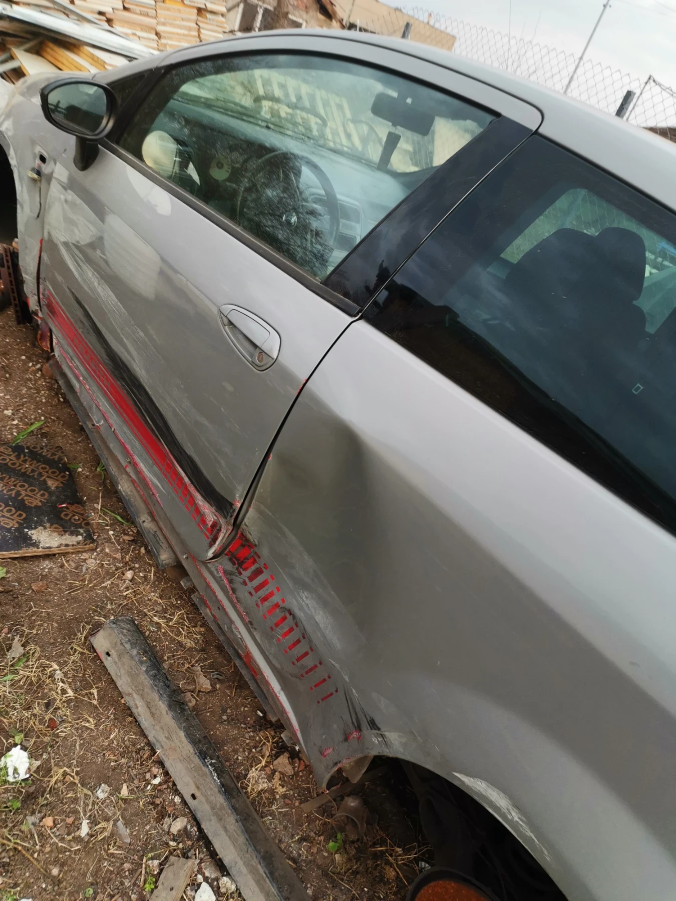 Fiat Punto Лек, снимка 3 - Автомобили и джипове - 53877388