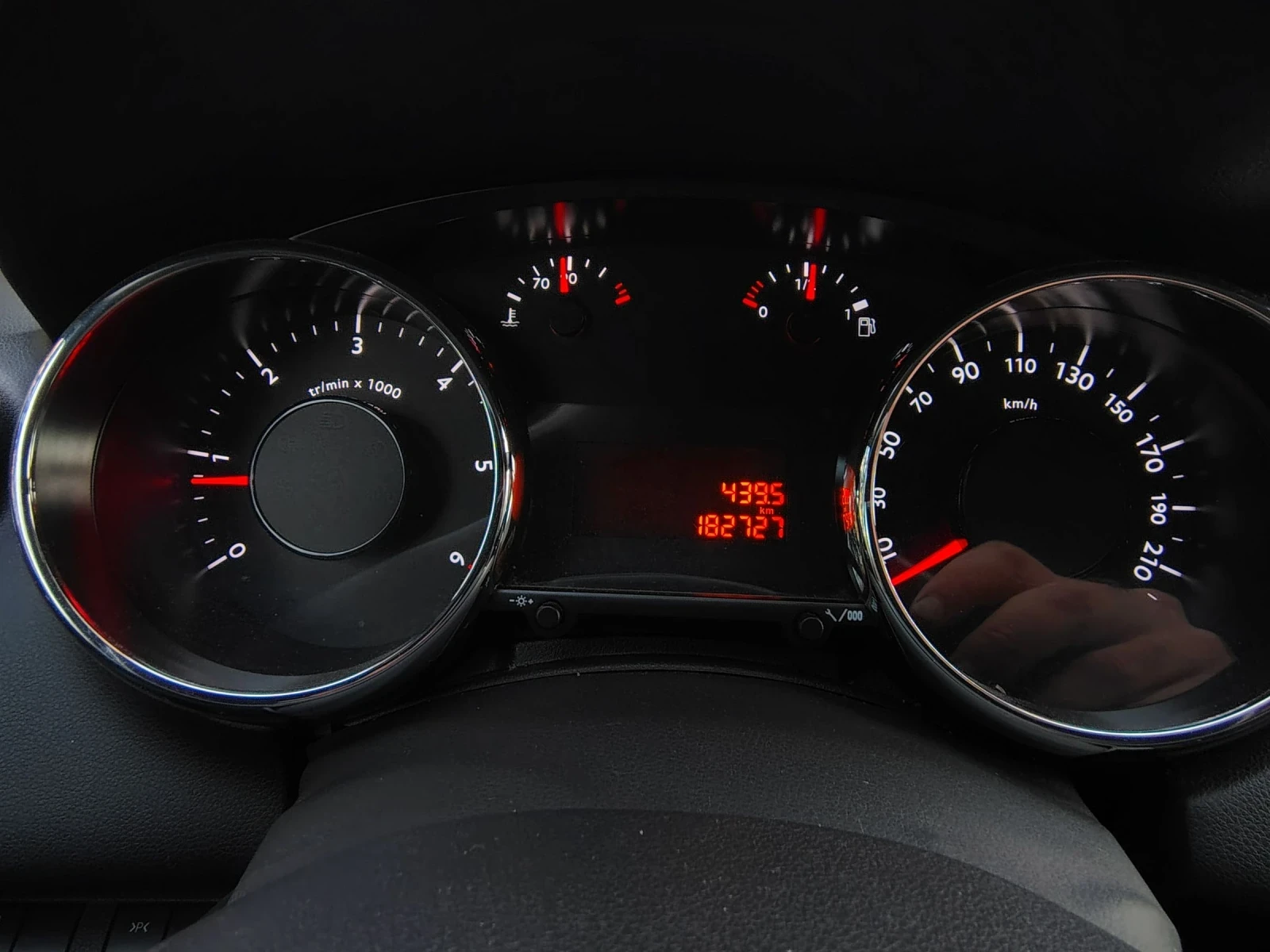 Peugeot 5008 1.6HDi 114к.с., снимка 14 - Автомобили и джипове - 54121468