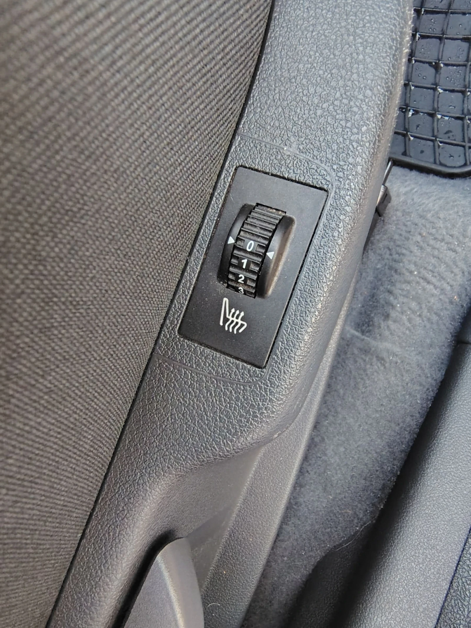 Peugeot 5008 1.6HDi 114к.с., снимка 10 - Автомобили и джипове - 54121468