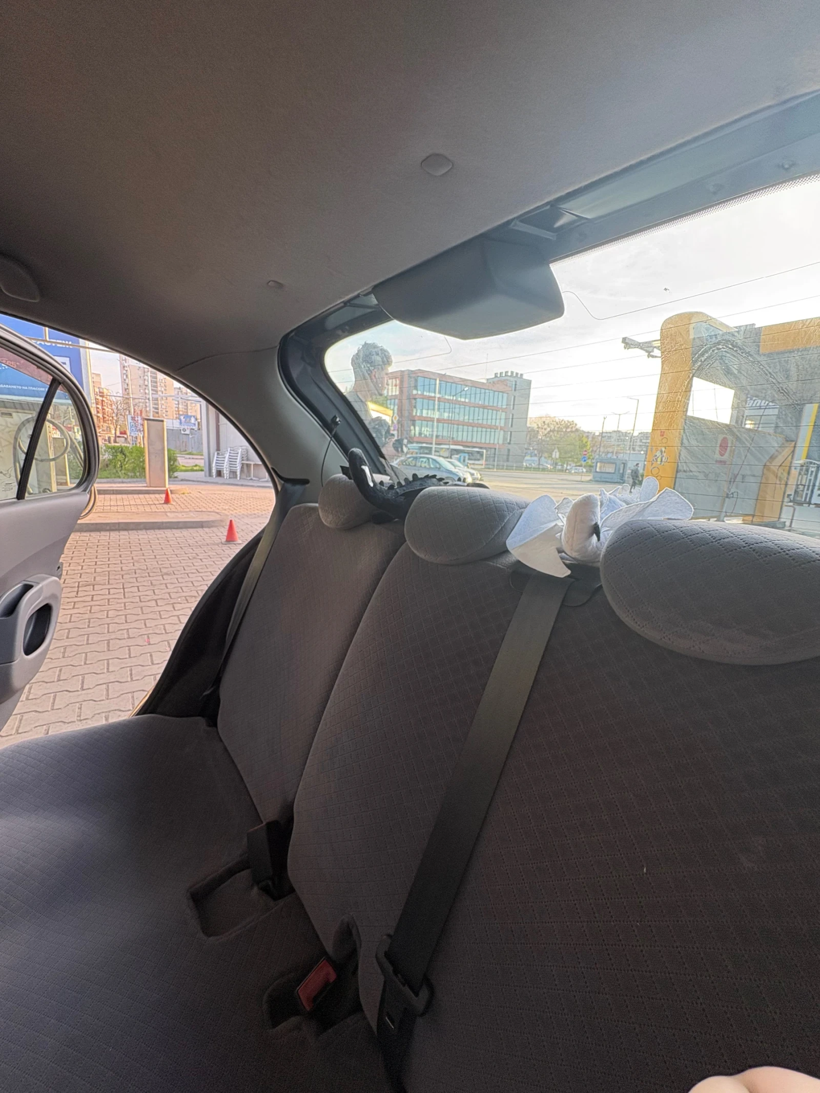 Nissan Micra, снимка 13 - Автомобили и джипове - 54230189