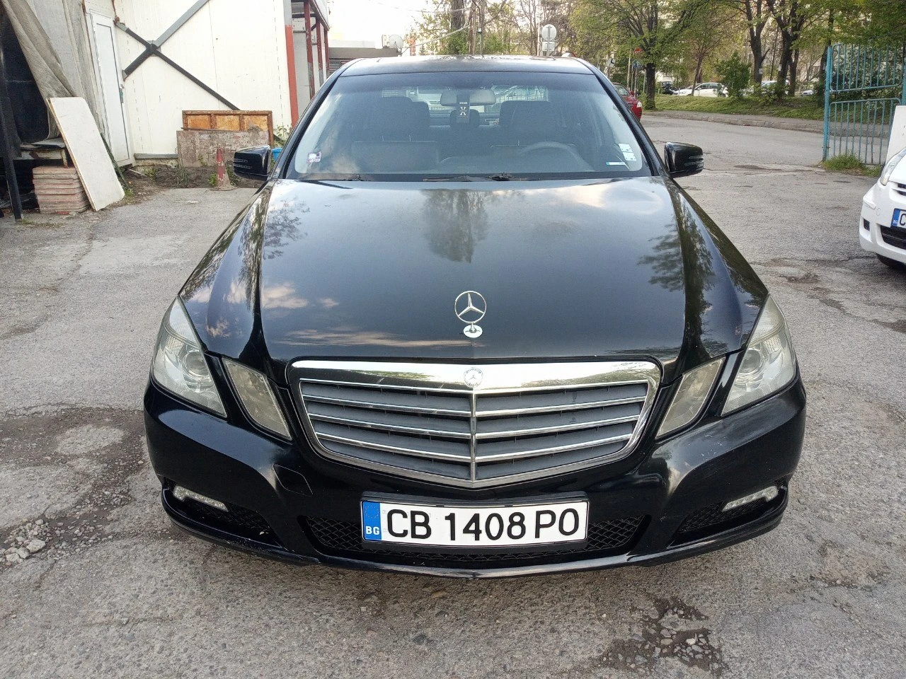 Mercedes-Benz E 200