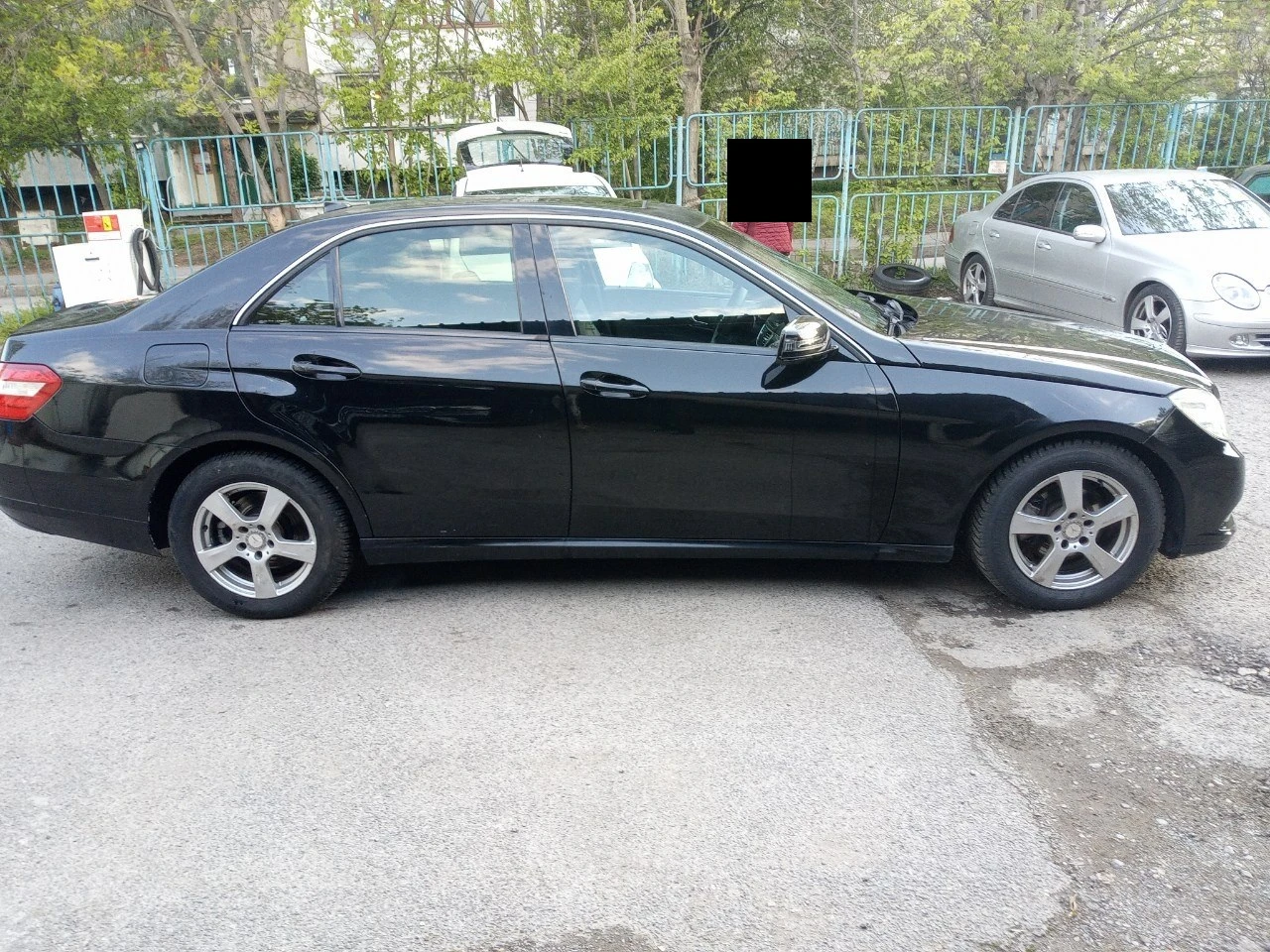 Mercedes-Benz E 200, снимка 5 - Автомобили и джипове - 54296520