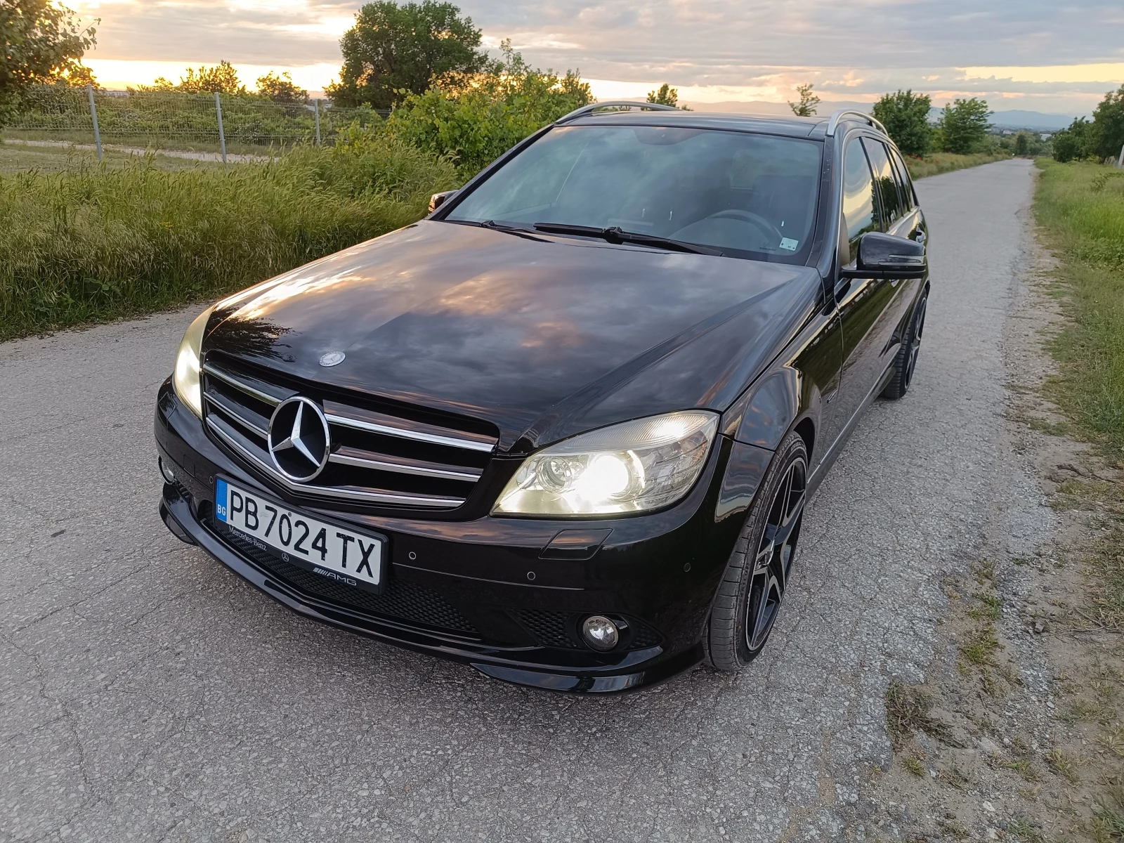 Mercedes-Benz C 350 AMG Avangard, снимка 11 - Автомобили и джипове - 54625253