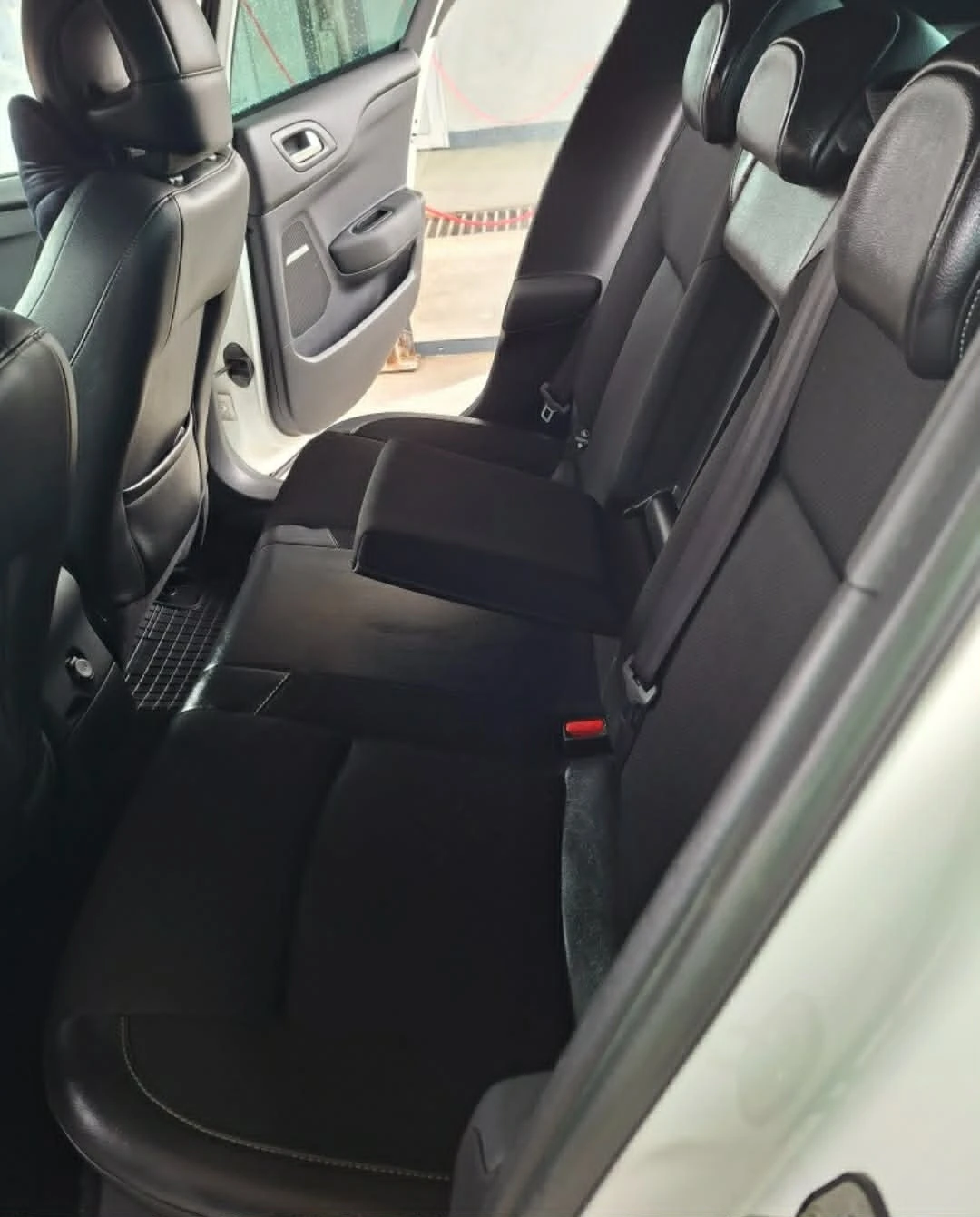 Citroen DS4 1.6HDI, снимка 13 - Автомобили и джипове - 54783450