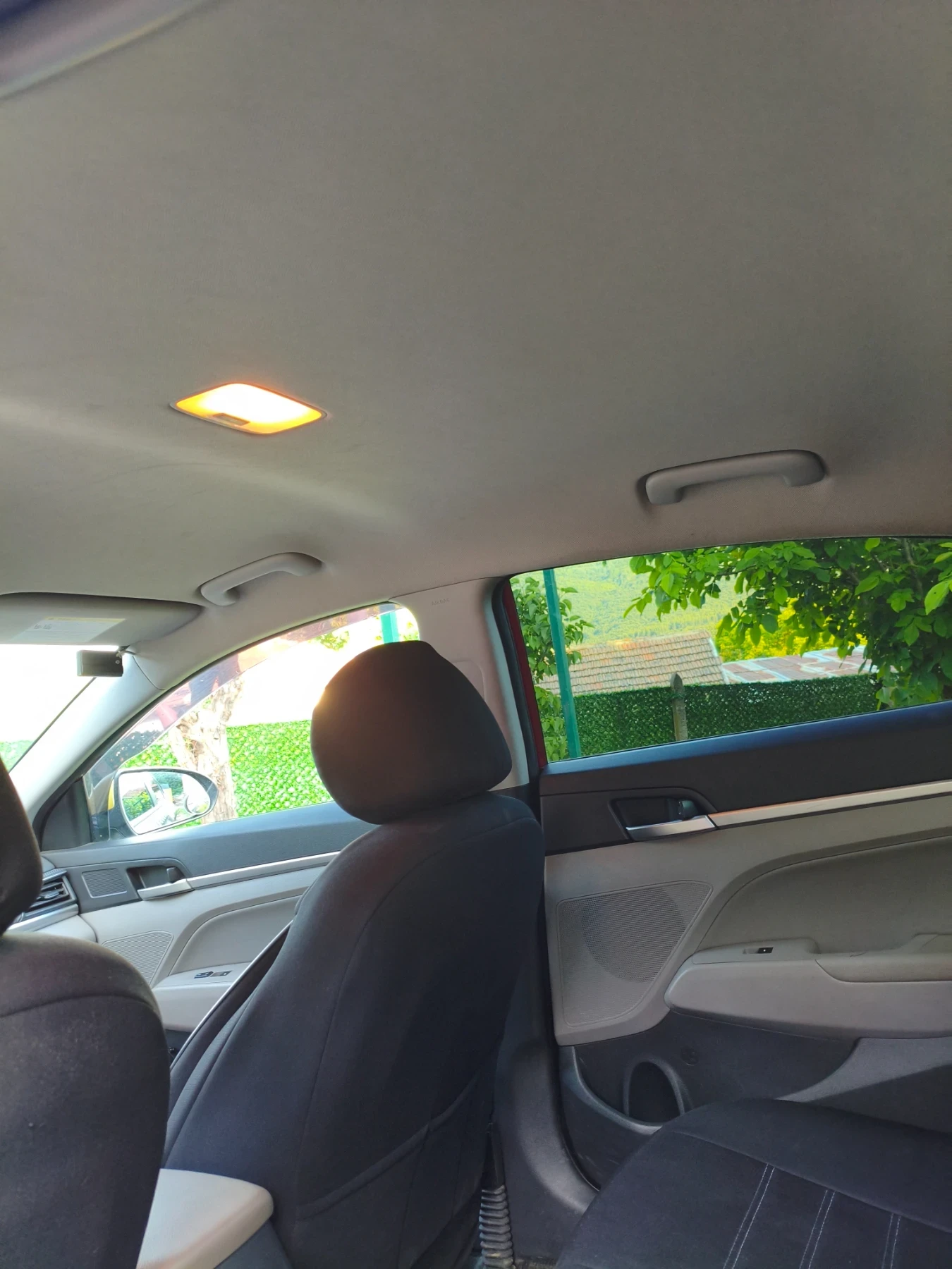 Hyundai Elantra | Mobile.bg � ����������� 14