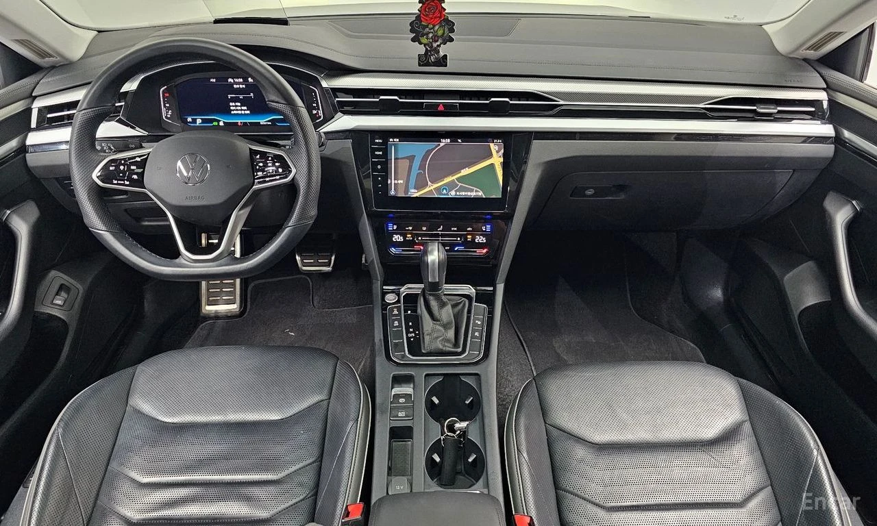 VW Arteon 2.0* TDI* PRESTIGE* ОБДУХВАНЕ* 360КАМЕРА* ДИГИТАЛН, снимка 8 - Автомобили и джипове - 55213568