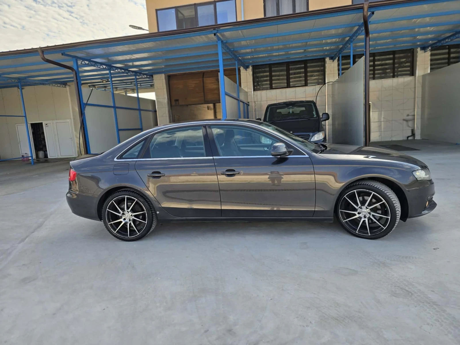 Audi A4 | Mobile.bg � ����������� 4