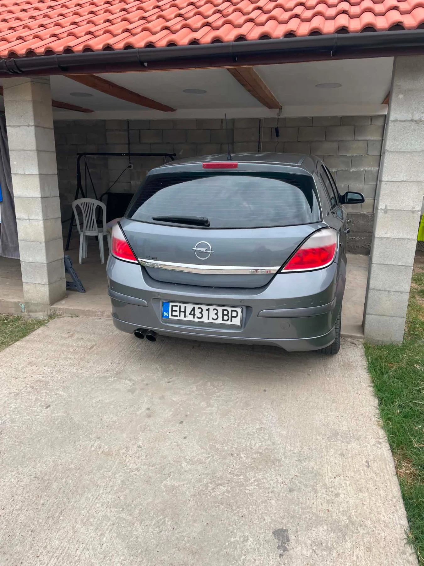 Opel Astra 1.9cdti 150hp, снимка 4 - Автомобили и джипове - 55354675