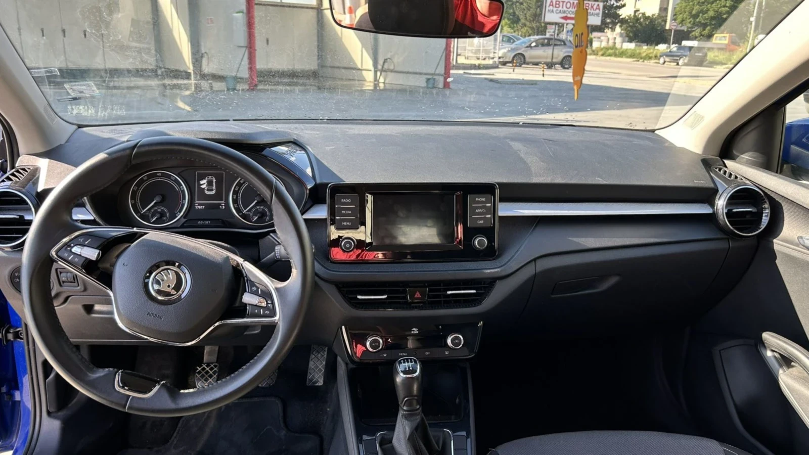 Skoda Fabia, снимка 5 - Автомобили и джипове - 55408444