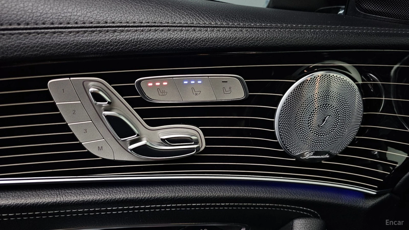 Mercedes-Benz E 400 4MATIC EXCLUSIVE* HUD* КОЖА* ОБДУХВ* АВТОКРЕДИТ, снимка 15 - Автомобили и джипове - 55664728