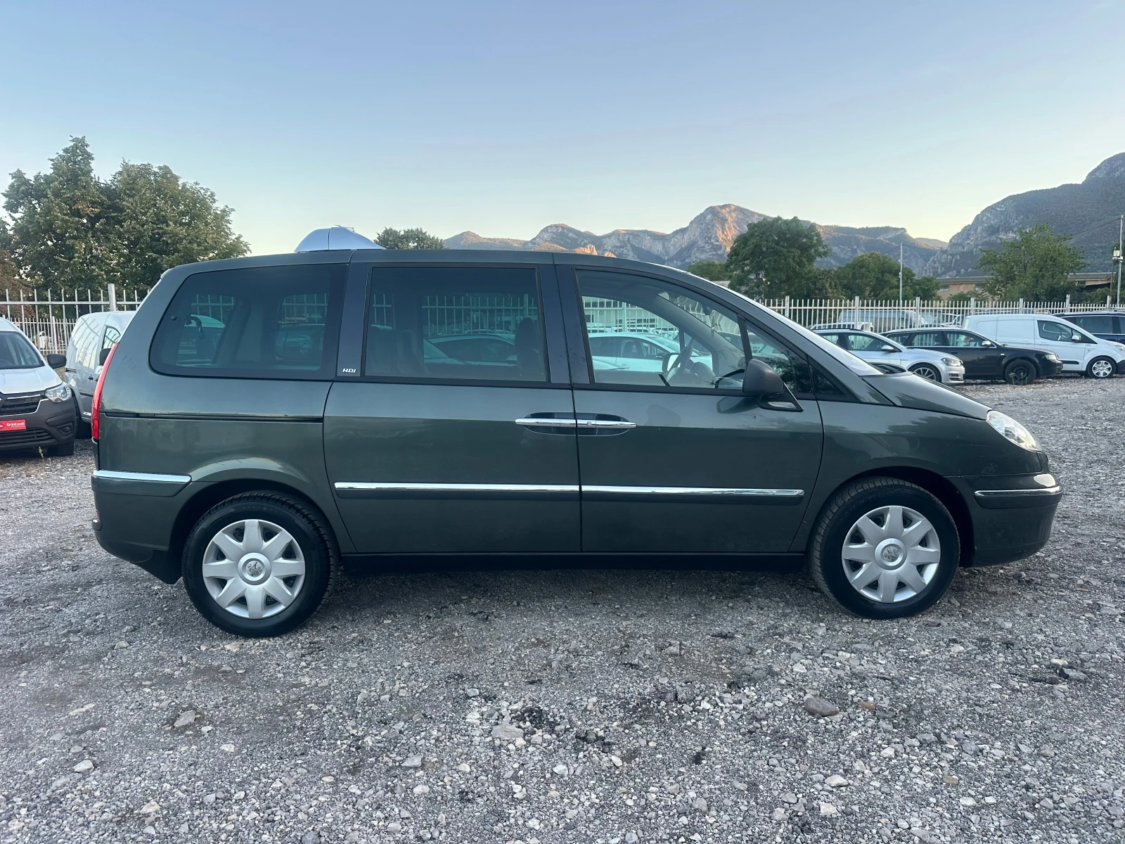 Peugeot 807 2, 22HDI 170kc AUTOMAT, снимка 6 - Автомобили и джипове - 55989269