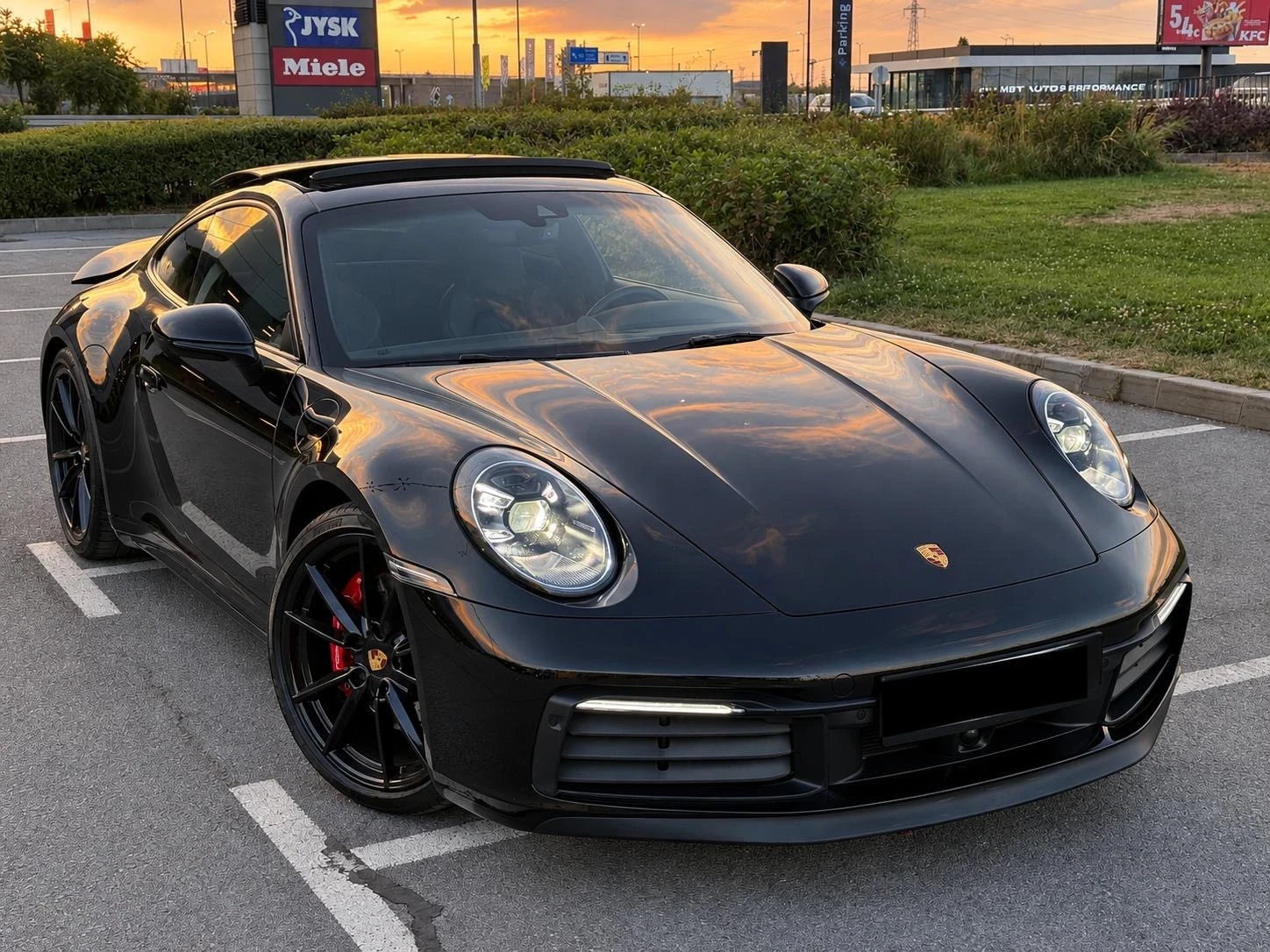 Porsche 911 992 CARRERA 4S+ ШВЕЙЦАРИЯ+ Chrono, снимка 3 - Автомобили и джипове - 56202162