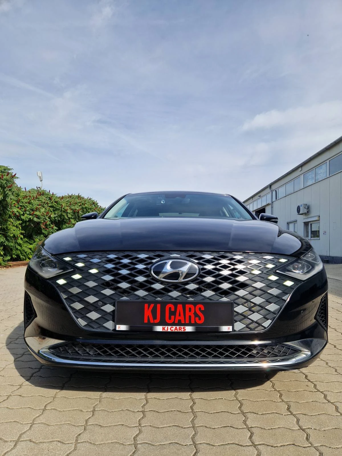 Hyundai Grandeur Lpg, снимка 2 - Автомобили и джипове - 56221449