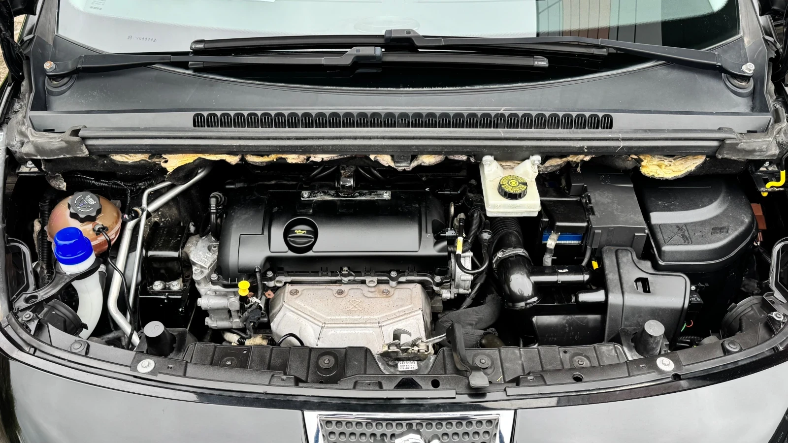 Peugeot 3008 1.6i ГАЗ, снимка 14 - Автомобили и джипове - 56234176