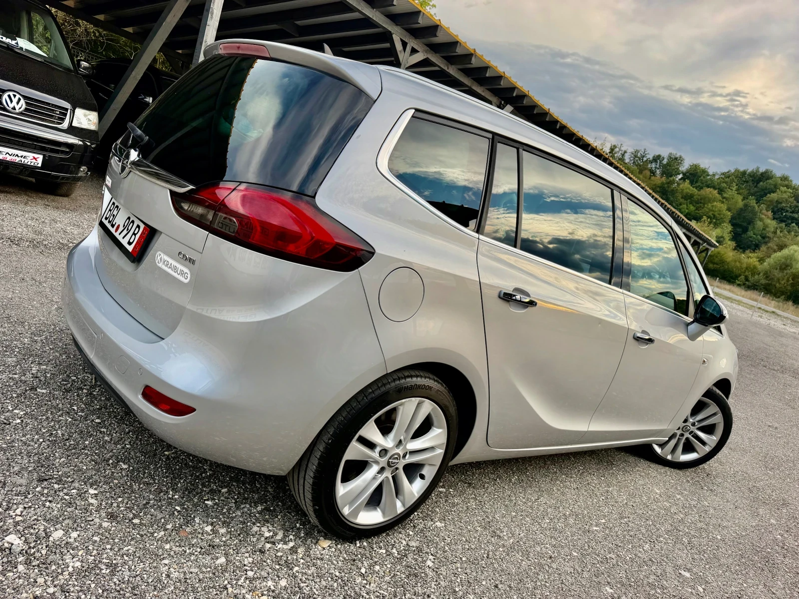 Opel Zafira 2.0CDTI* COSMO* AUTOMAT* KOJA* FULL, снимка 4 - Автомобили и джипове - 56262198