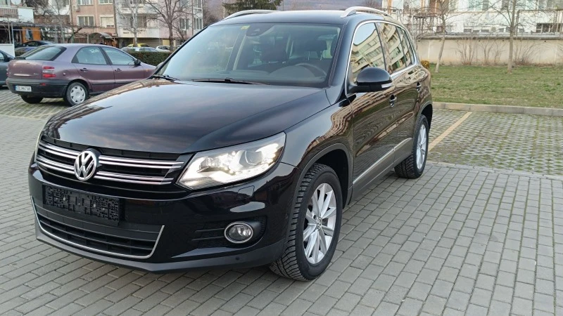 VW Tiguan 1.4 TSI 4X4, снимка 1 - Автомобили и джипове - 44968525