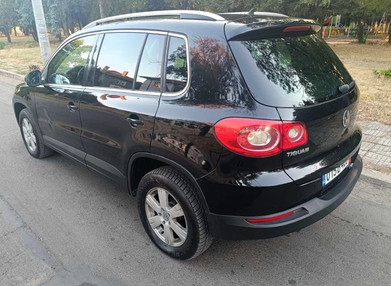 VW Tiguan 2.0 (4V) TDI common rail / 103 kw, снимка 6 - Автомобили и джипове - 47004653