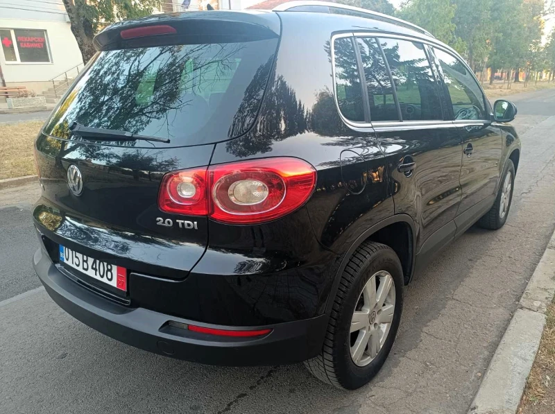 VW Tiguan 2.0 (4V) TDI common rail / 103 kw, снимка 5 - Автомобили и джипове - 47004653