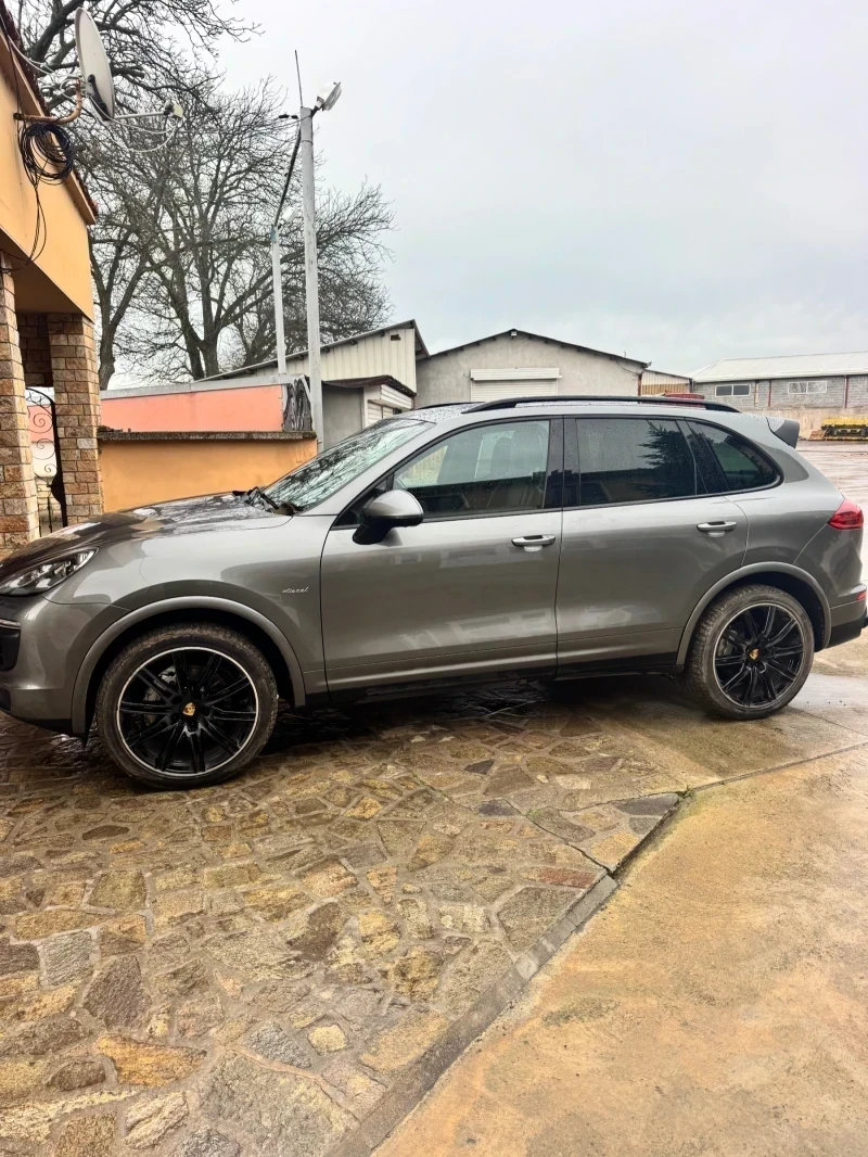 Porsche Cayenne S 4.2 full options , снимка 2 - Автомобили и джипове - 53481500