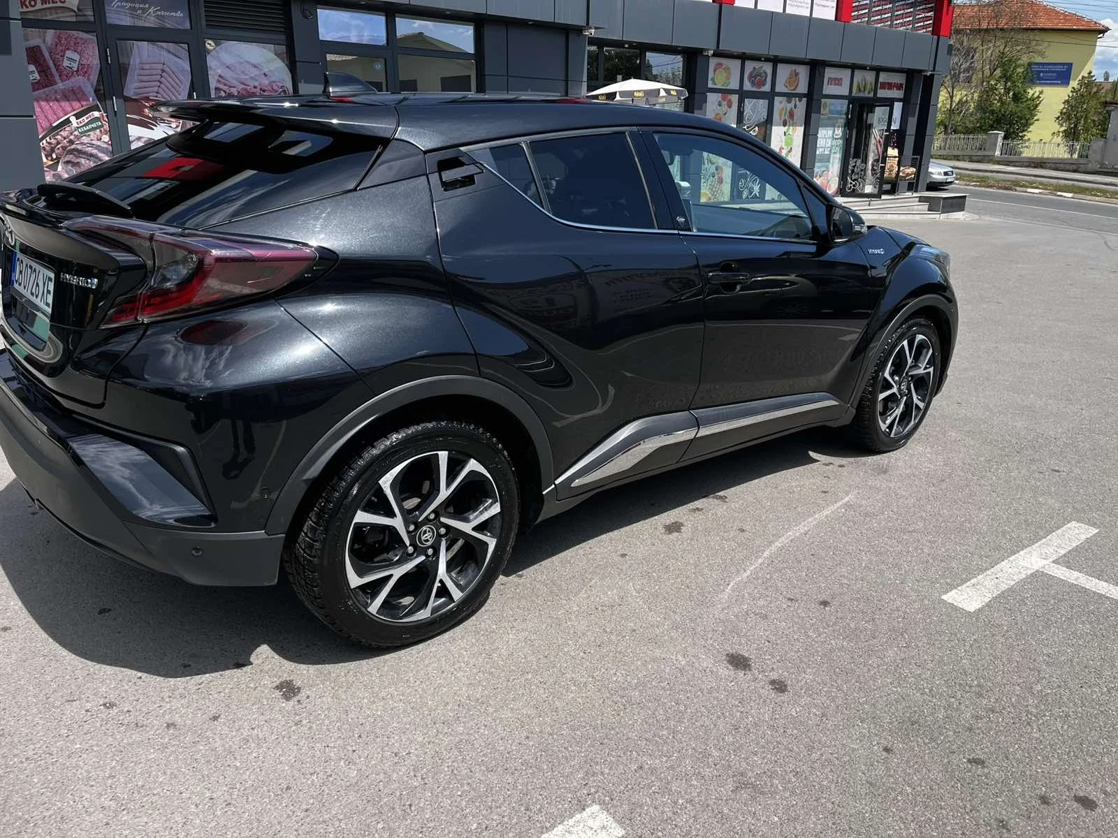 Toyota C-HR 1.8iHYBRID KEYLESSGO EXECUTIVE FULL EURO6 JBL LED - изображение 4