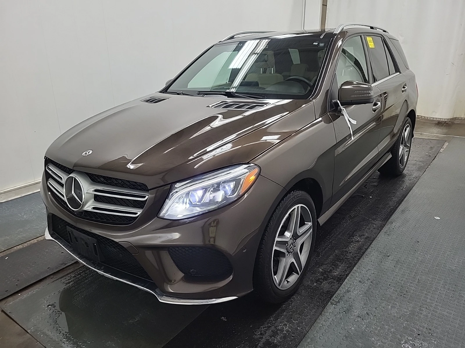Mercedes-Benz GLE 400 AMG-Line * ��� ��������� * CARFAX *  | Mobile.bg � ����������� 1