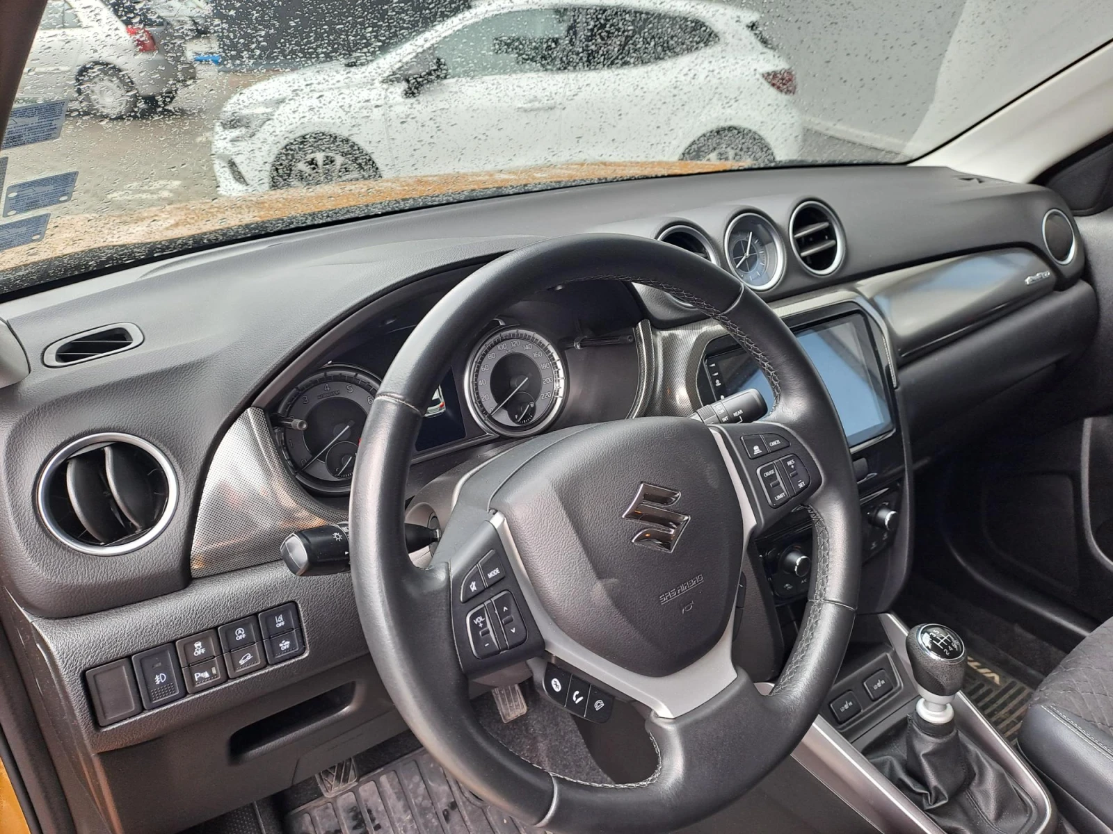 Suzuki Vitara 1.4 GLX Booster Jet 4X4 HYBRID - изображение 9