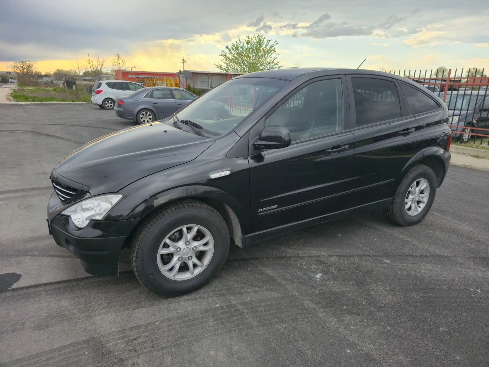 SsangYong Actyon 2.0XDi 4x4 Автомат/Кожа, снимка 2 - Автомобили и джипове - 54169066