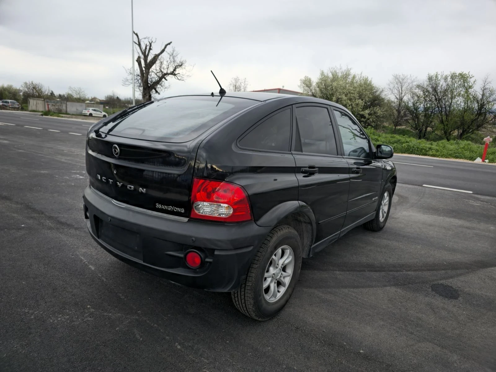 SsangYong Actyon 2.0XDi 4x4 Автомат/Кожа, снимка 7 - Автомобили и джипове - 54169066