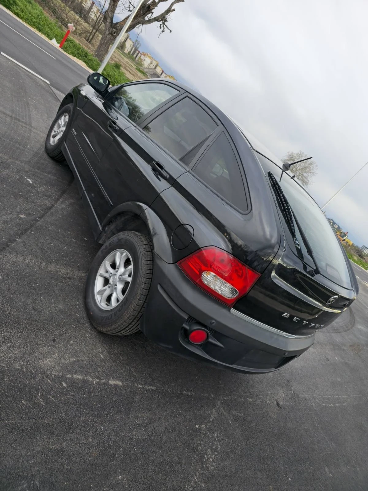 SsangYong Actyon 2.0XDi 4x4 Автомат/Кожа, снимка 6 - Автомобили и джипове - 54169066