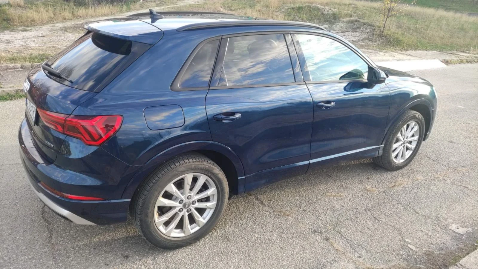 Audi Q3 2.0 Quattro, снимка 8 - Автомобили и джипове - 54555885