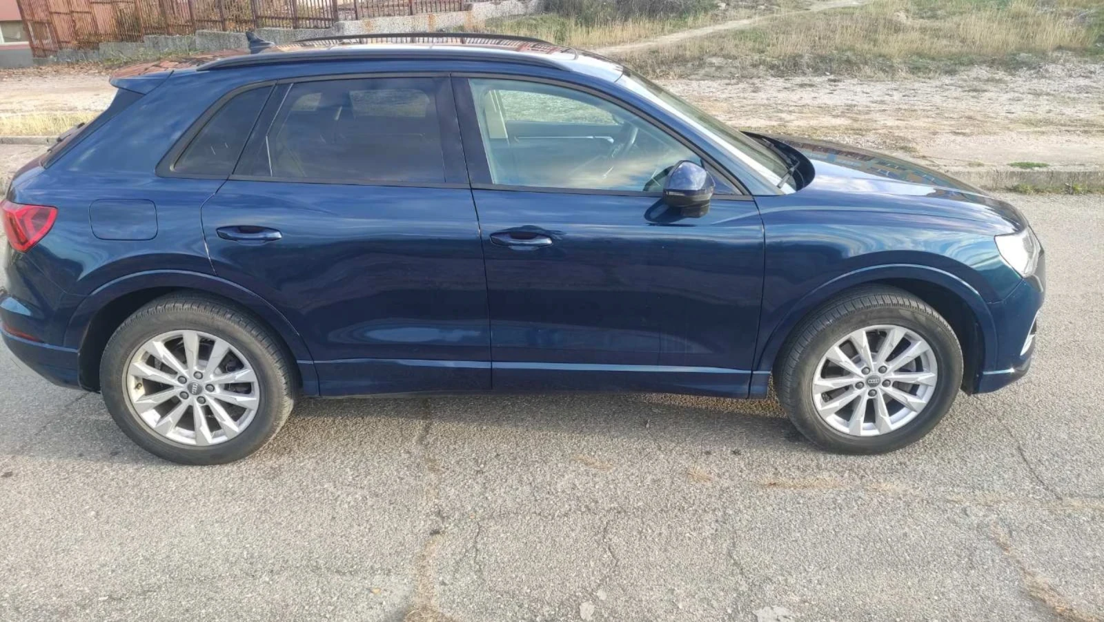 Audi Q3 2.0 Quattro, снимка 7 - Автомобили и джипове - 54555885