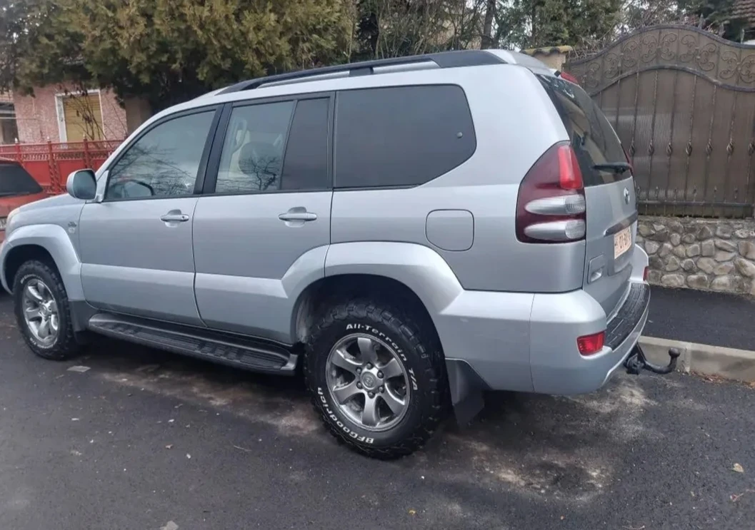 Toyota Land cruiser Цена за търговци, снимка 2 - Автомобили и джипове - 54976189