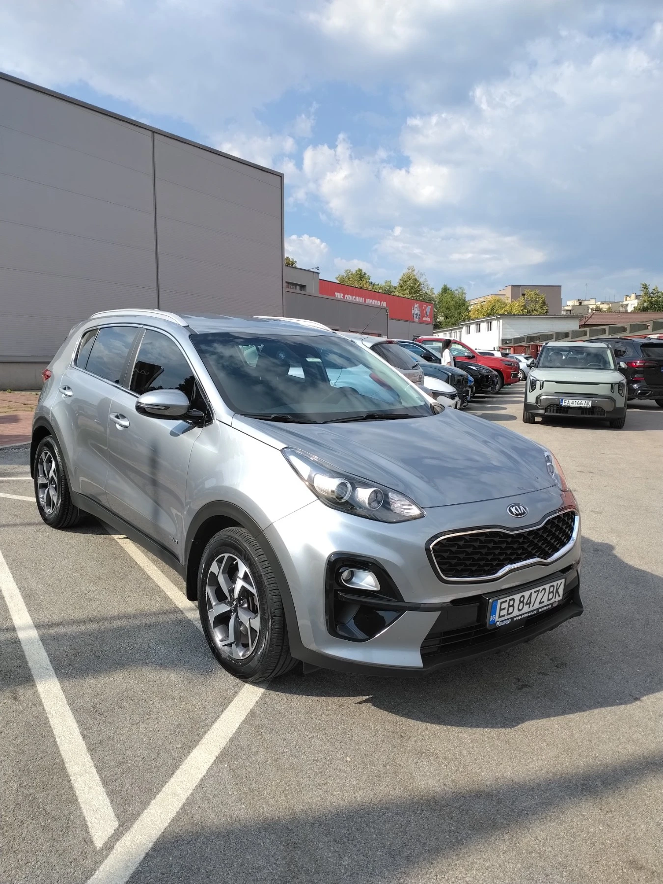 Kia Sportage, снимка 3 - Автомобили и джипове - 55808522