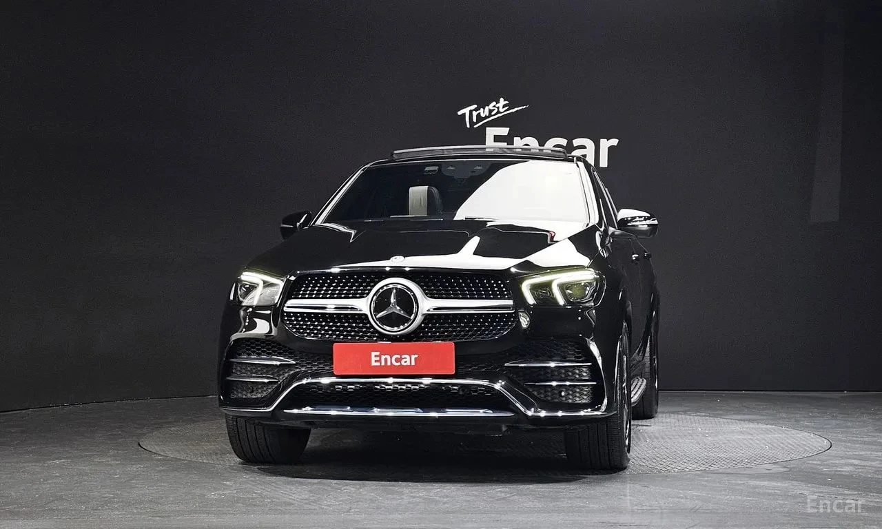 Mercedes-Benz GLE 400 * COUPE * ДИСТРОНИК * ХЕД-ЪП * ОБДУХВАНЕ * 360, снимка 3 - Автомобили и джипове - 56094945