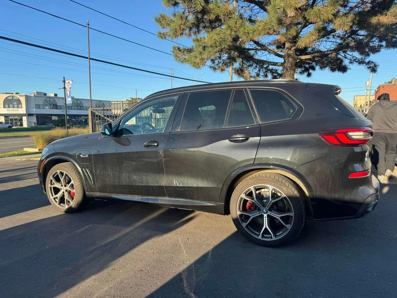 BMW X5 * xDrive45e * АВТОКРЕДИТ * ГЛАВНО ПРЕДСТАВИТЕЛСТВО, снимка 3 - Автомобили и джипове - 56186951