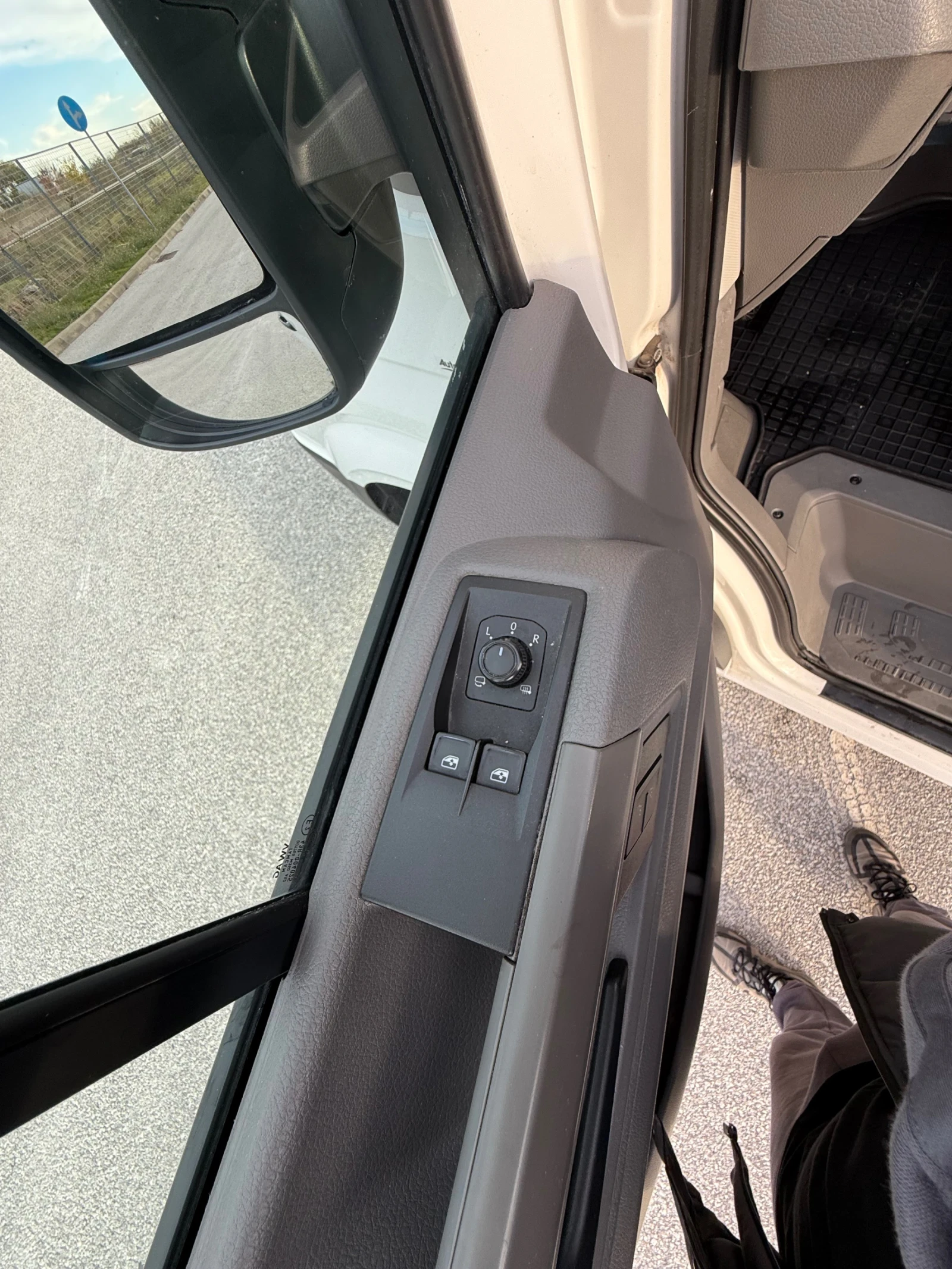 VW Crafter BiTDI-177  | Mobile.bg   8